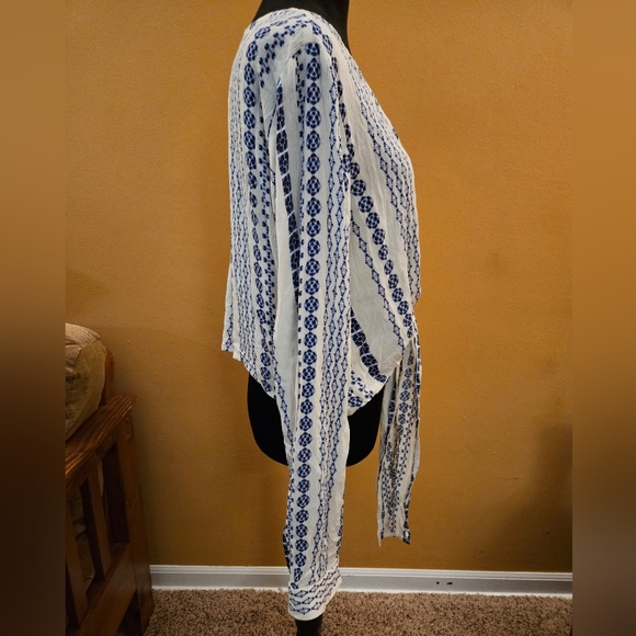 Karen Kane Blue and White Long Sleeve Tie Front Blouse - Picture 4 of 7